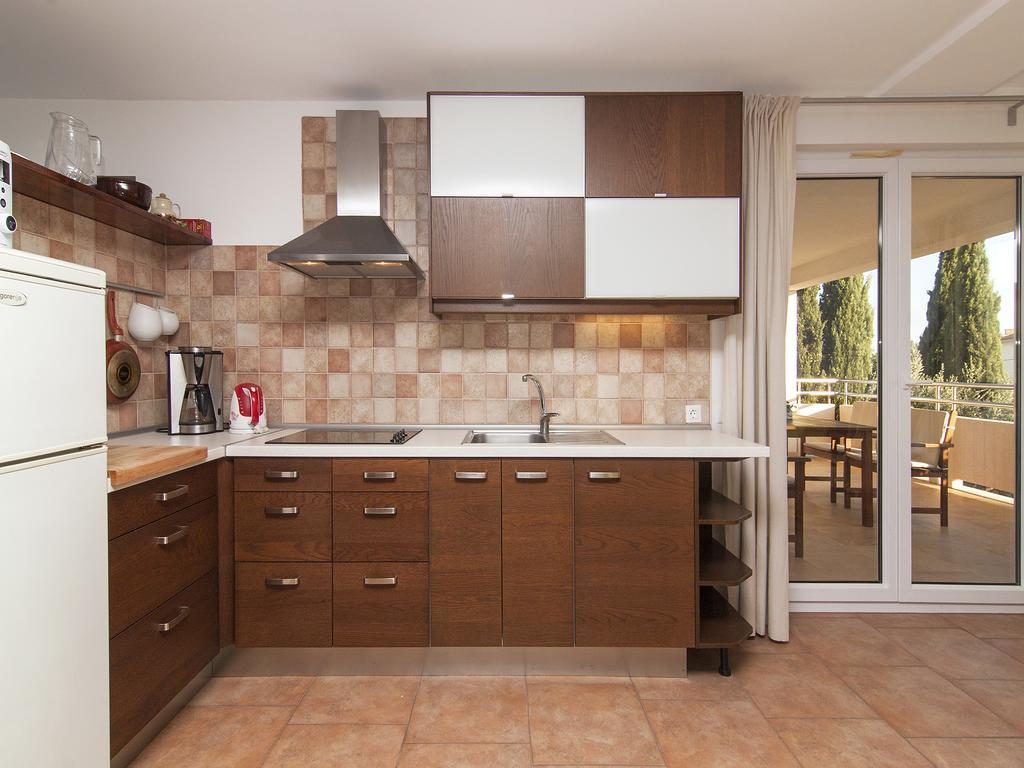 Apartments Ceja Near Sea メドゥリン 部屋 写真
