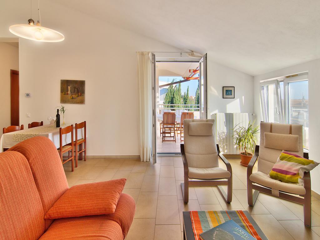 Apartments Ceja Near Sea メドゥリン 部屋 写真