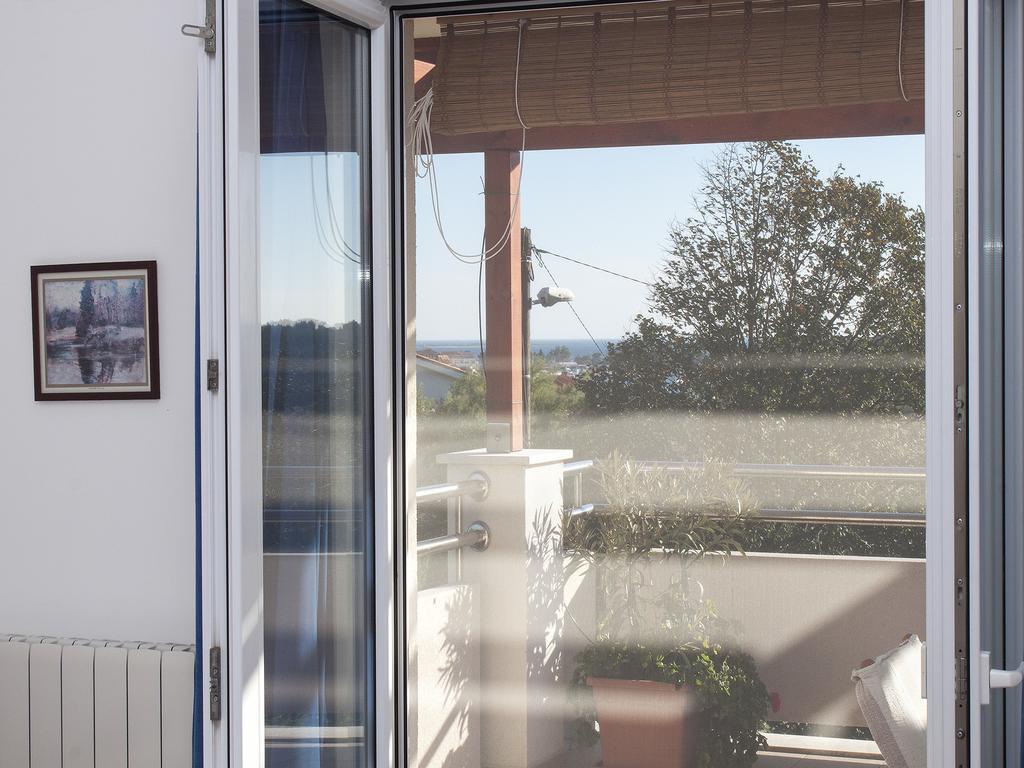 Apartments Ceja Near Sea メドゥリン 部屋 写真