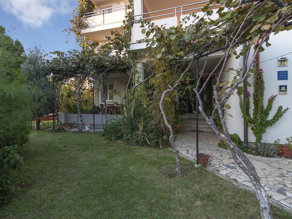 Apartments Ceja Near Sea メドゥリン エクステリア 写真