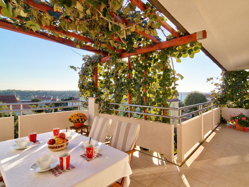 Apartments Ceja Near Sea メドゥリン 部屋 写真