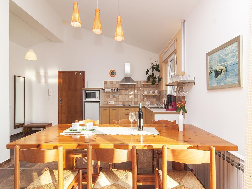 Apartments Ceja Near Sea メドゥリン エクステリア 写真